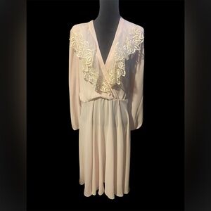 80s Vtg URSULA of Switzerland Sheer  pink White Lace Collar Lg Sleeve Sz 11/12